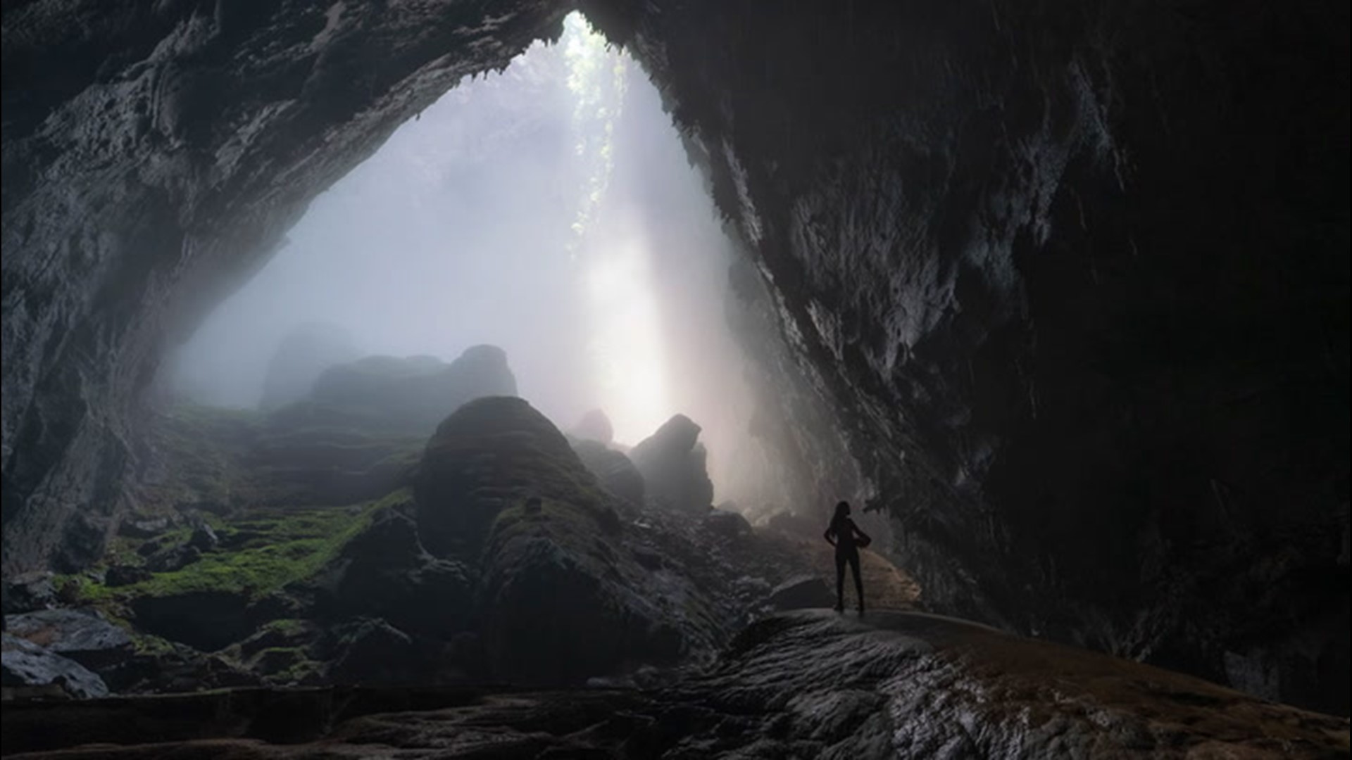 HANG SON DOONG: THE WORLD'S LARGEST CAVE