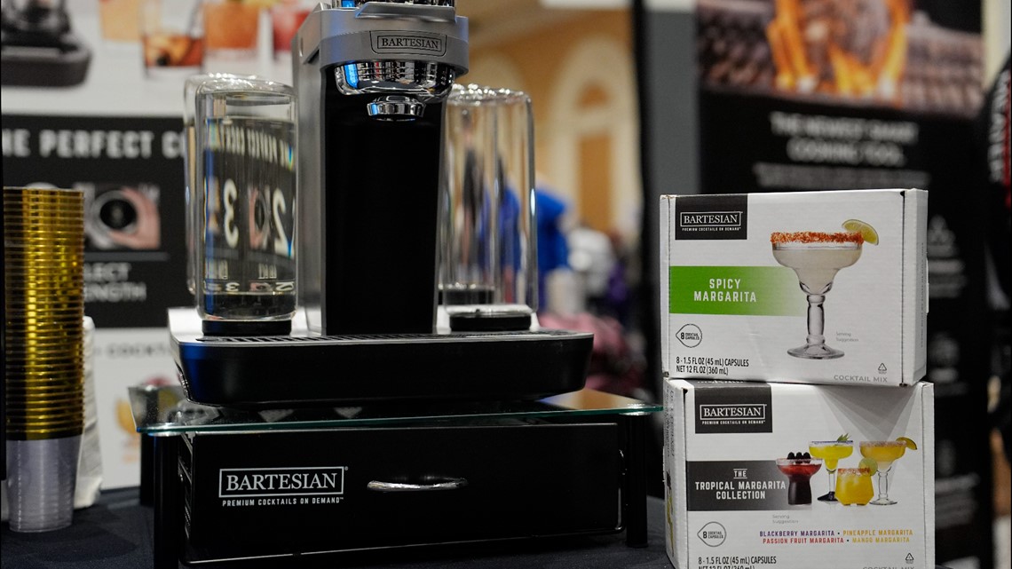 CES 2024: Robot baristas, AI-powered air fryers unveiled - Vimarsana News