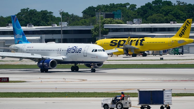 US sues to block JetBlue merger with Spirit Airlines