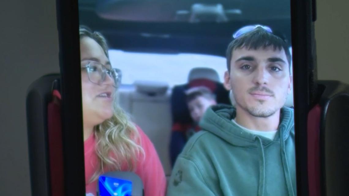 'Highway hero': Texas man helps save unconscious driver on highway