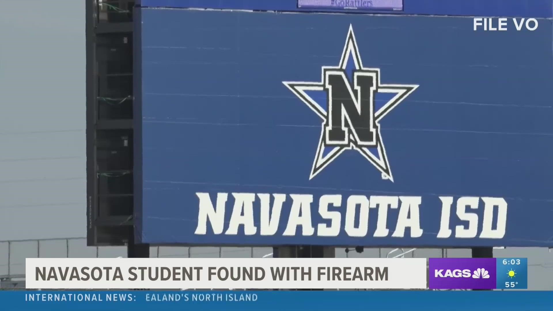 Navasota ISD have confirmed in a press release that the picture was taken at Navasota Jr. High, but were not able to confirm the time that the picture was taken.