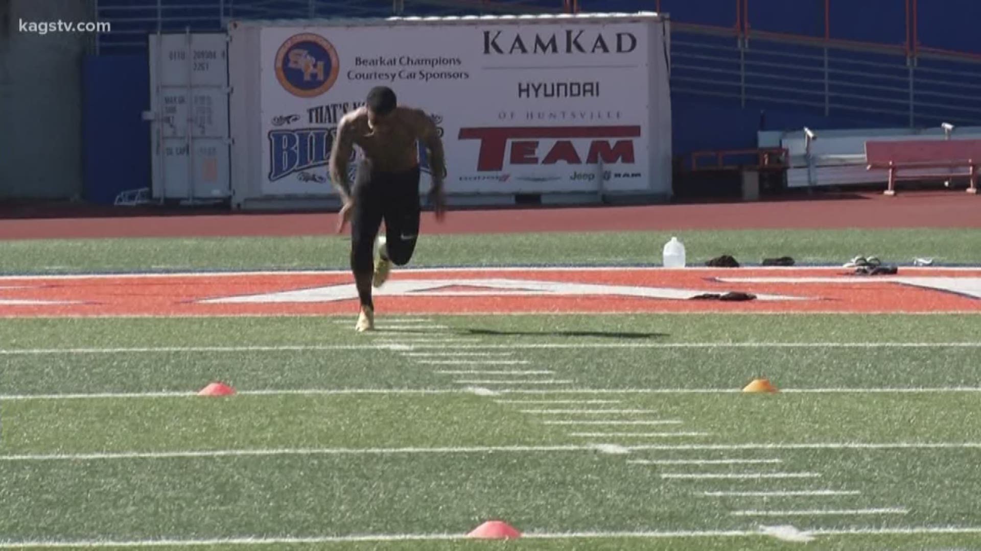 Defensive lineman Derick Roberson and wide receiver Davion Davis were out to prove to NFL scouts and personnel they have what it takes to play at the next level during Sam Houston State's Pro Day.