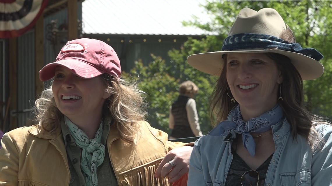 Junk Gypsy: sisters take trash and turn it into something beautiful