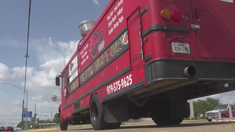 During heat waves, local food trucks are experiencing difficulties