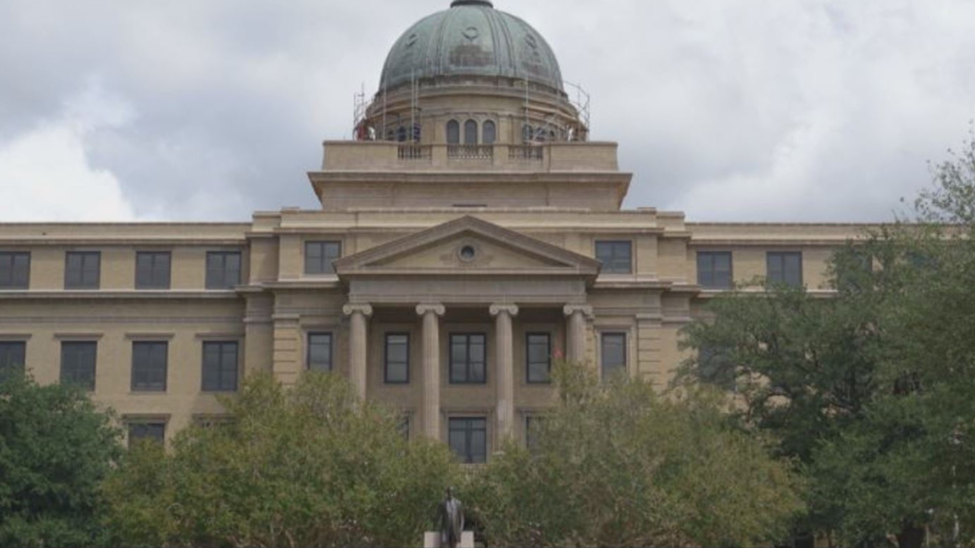 Texas A M Student Dies From COVID 19 Complications Kagstv