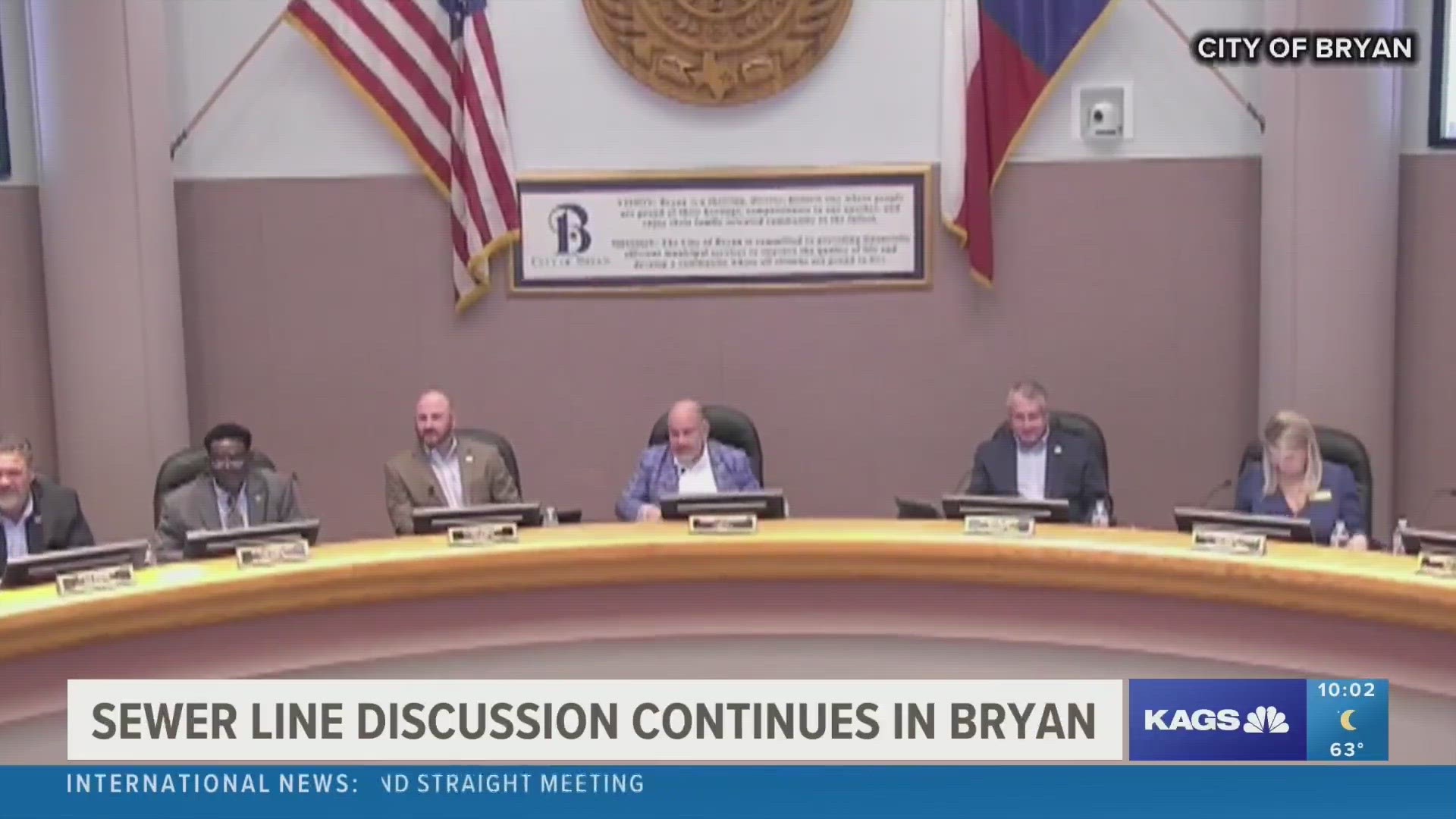 As the discussions of a potential sewer line grind to a halt between the cities of Bryan and College Station, residents continue to push for a favorable ruling.