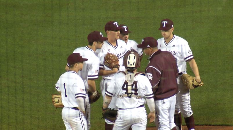 Texas A&M baseball: Aggies back in national rankings