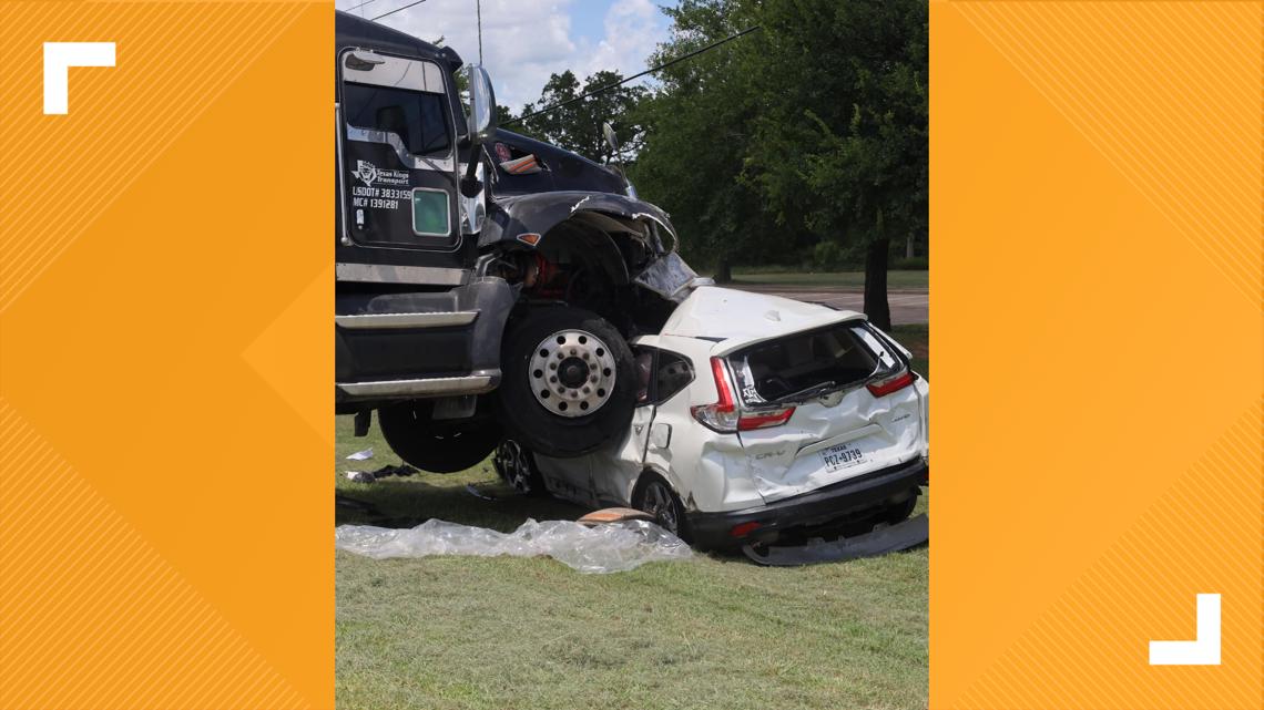 College Station PD working on crash involving 8 cars on Highway 6 ...