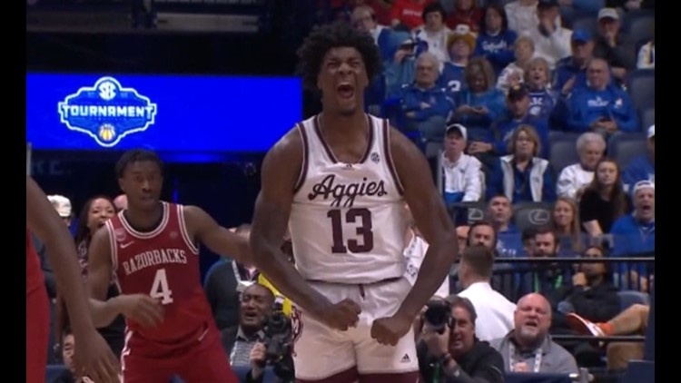 #18 Texas A&M rallies back from 13-point halftime deficit, defeats Arkansas