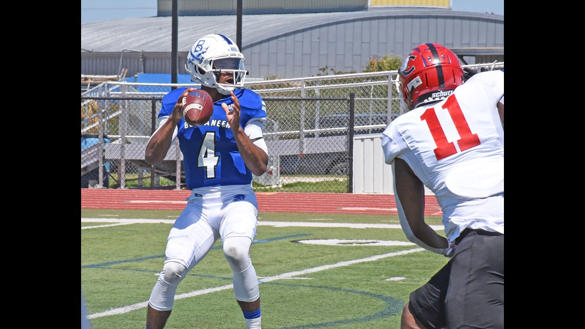 Blinn Football Falls To Navarro 