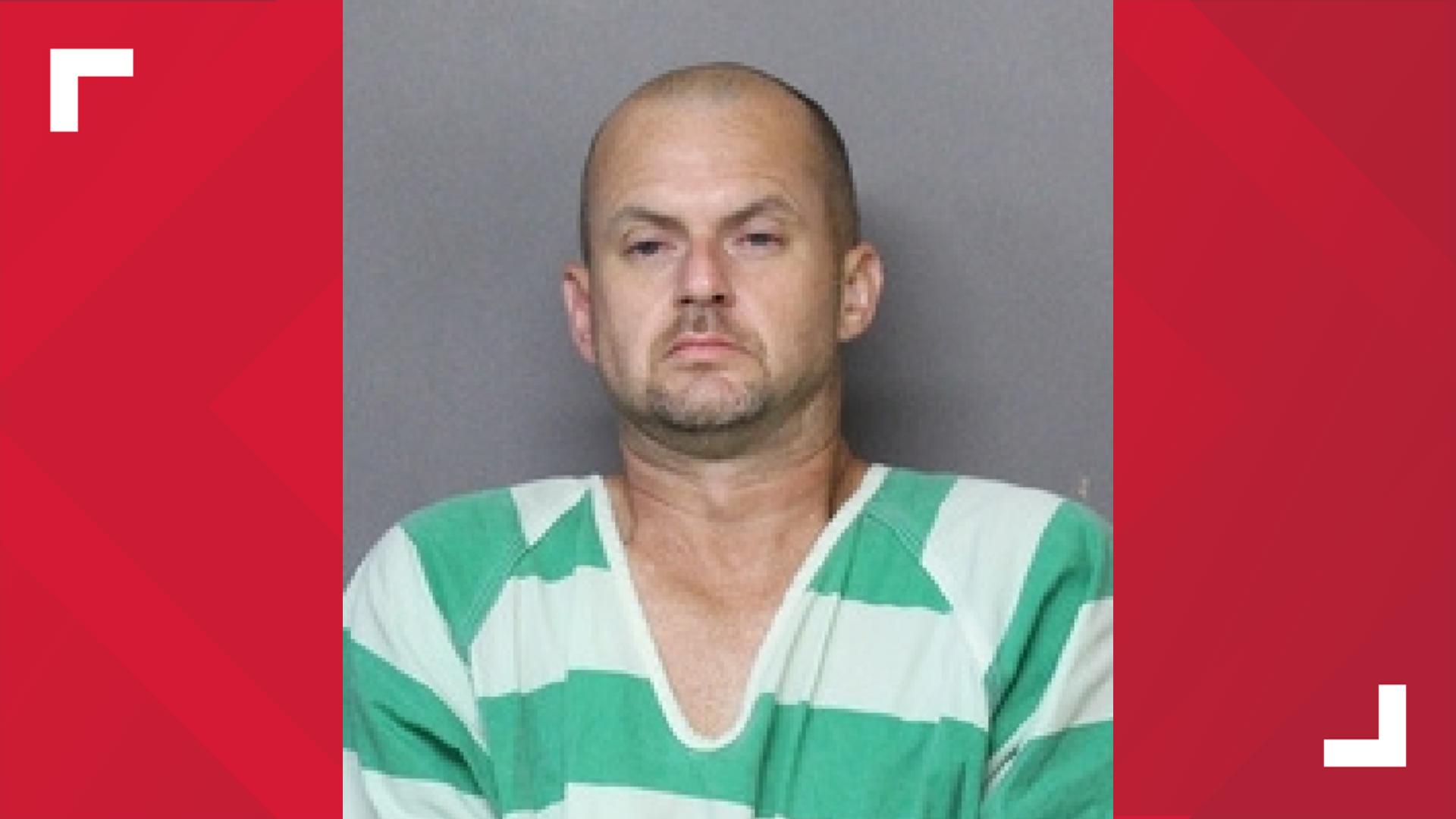 Roans Prairie, TX burglar arrested for storage building burglary 