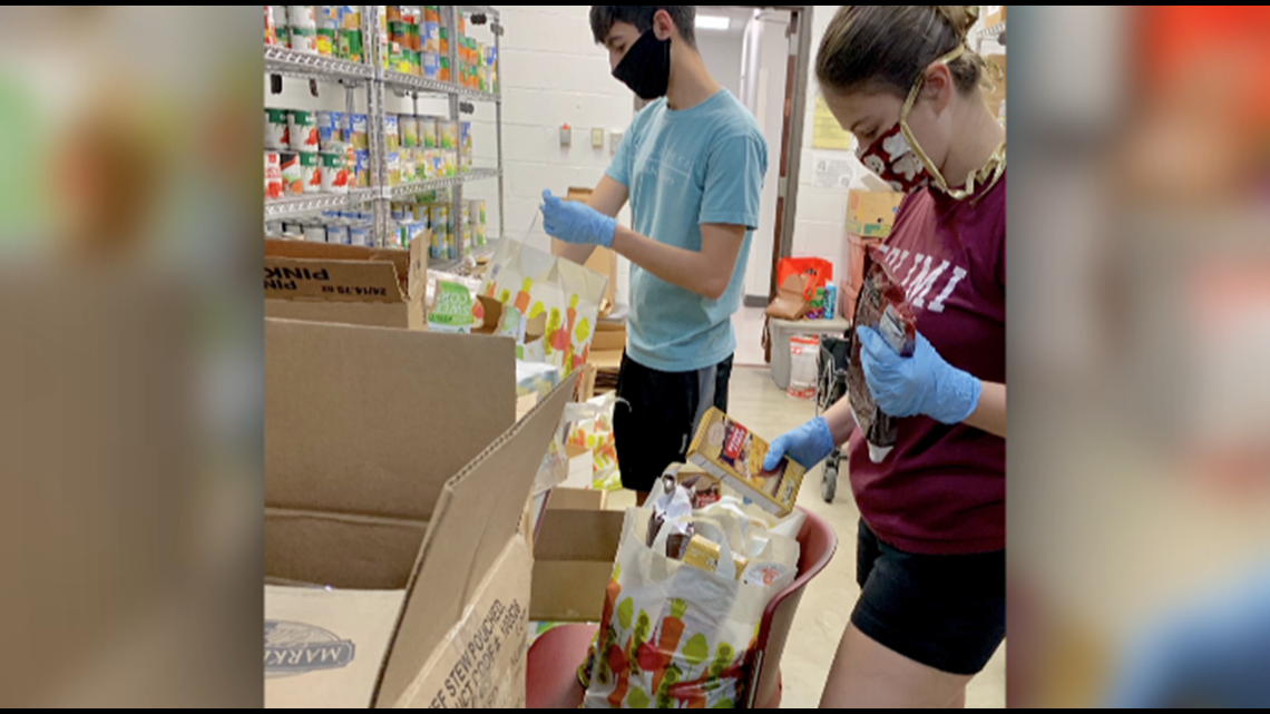 12th Can Food Pantry opens for students this week