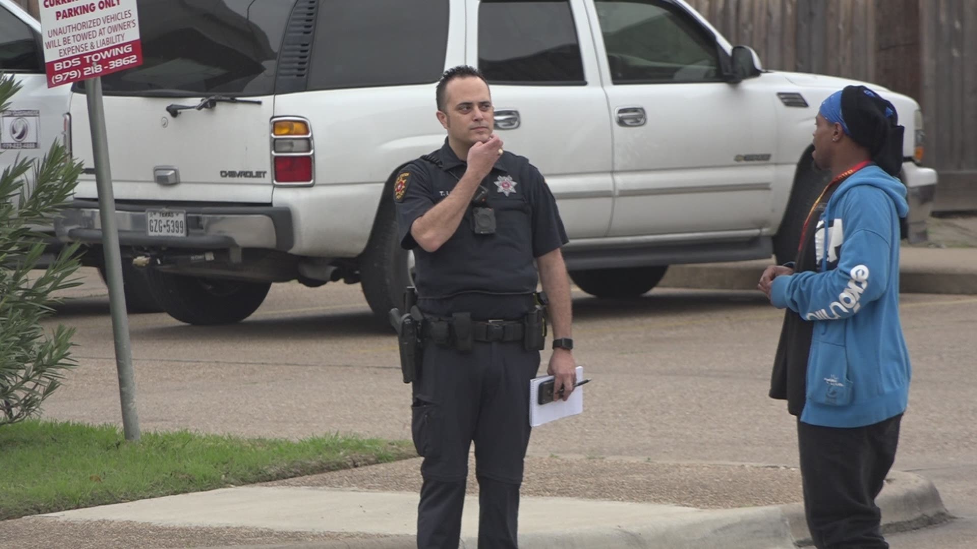 College Station police are searching for a man who ran from SWAT members trying to serve a warrant Sunday morning.