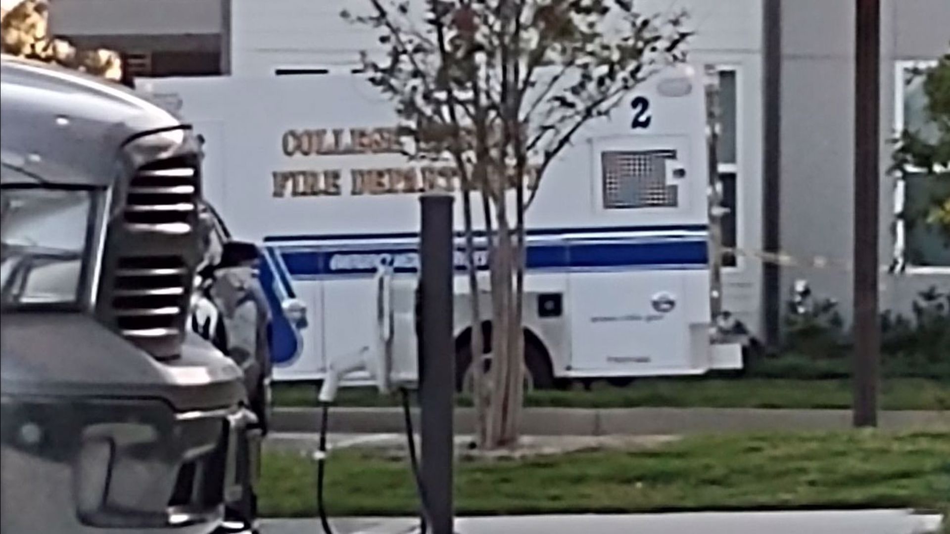 Shooting investigation underway College Station apartment complex