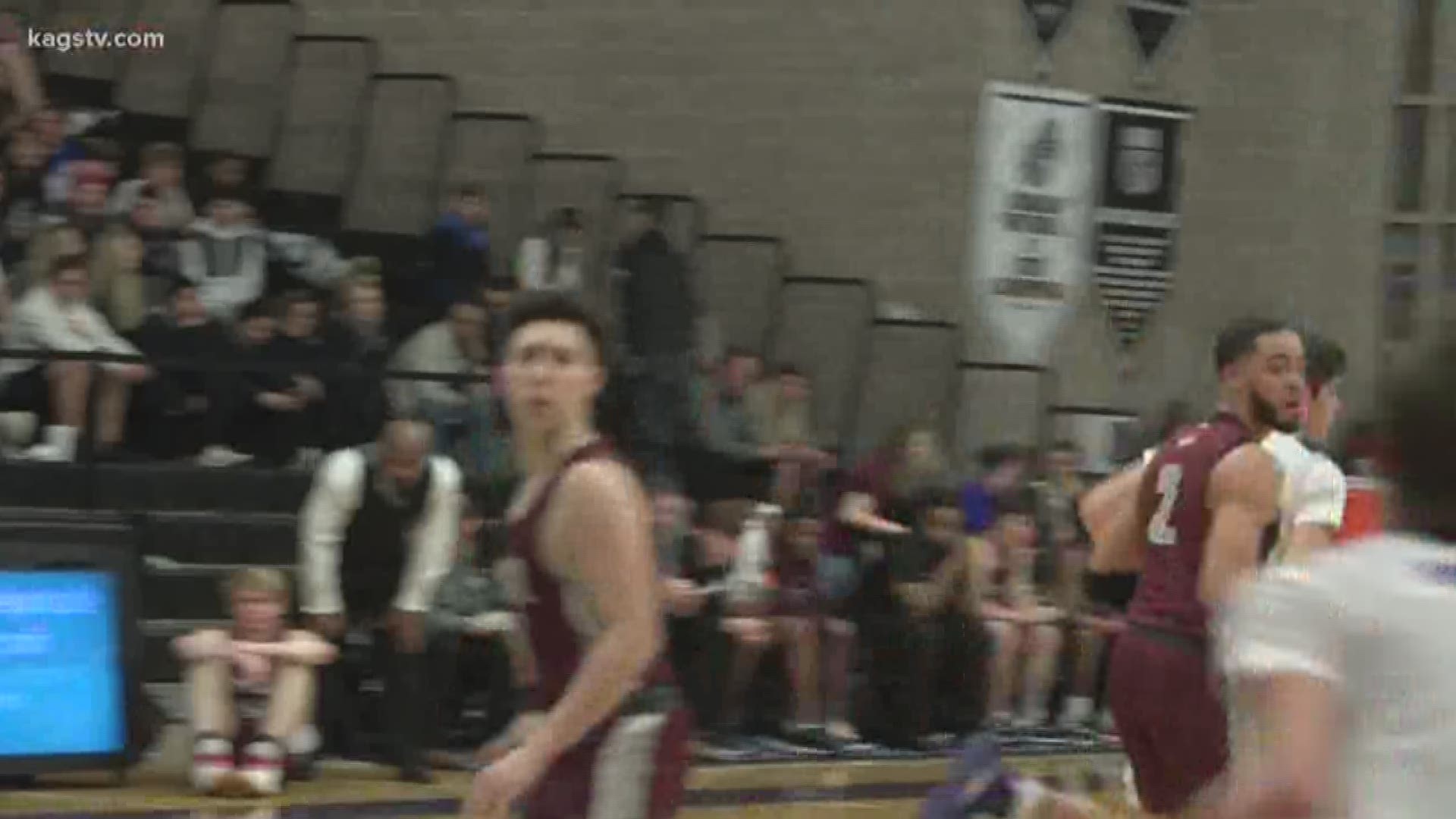 In an all Brazos Valley District 19-5A showdown, A&M Consolidated knocked off College Station tonight 56-40.