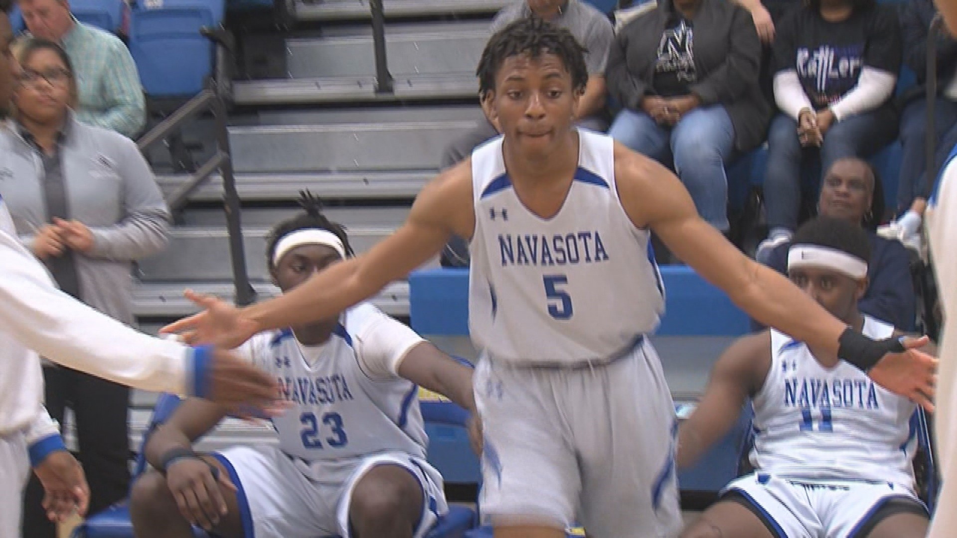 Navasota and Hearne are both moving on to the Regional Finals