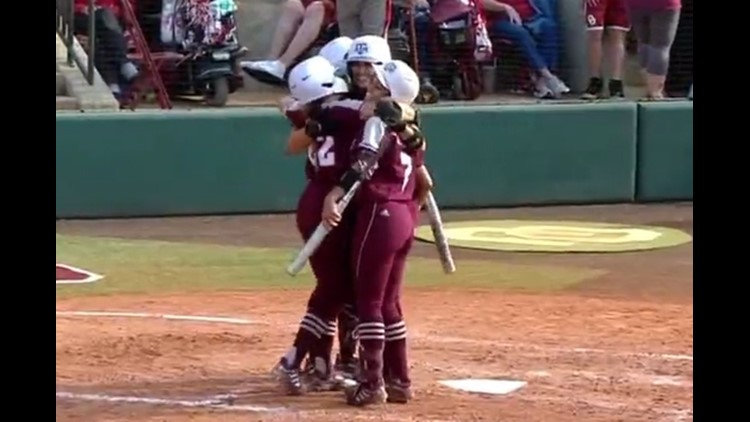 A&M opens up Norman Regional with 5-1 win over Minnesota