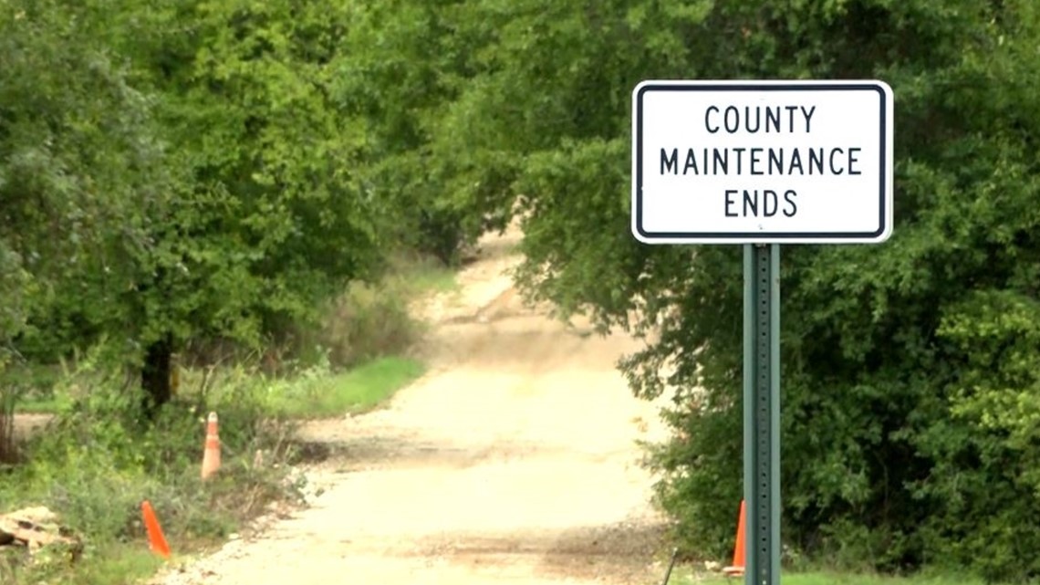 Greenleaf Lane dispute between residents and county leaders - Vimarsana News