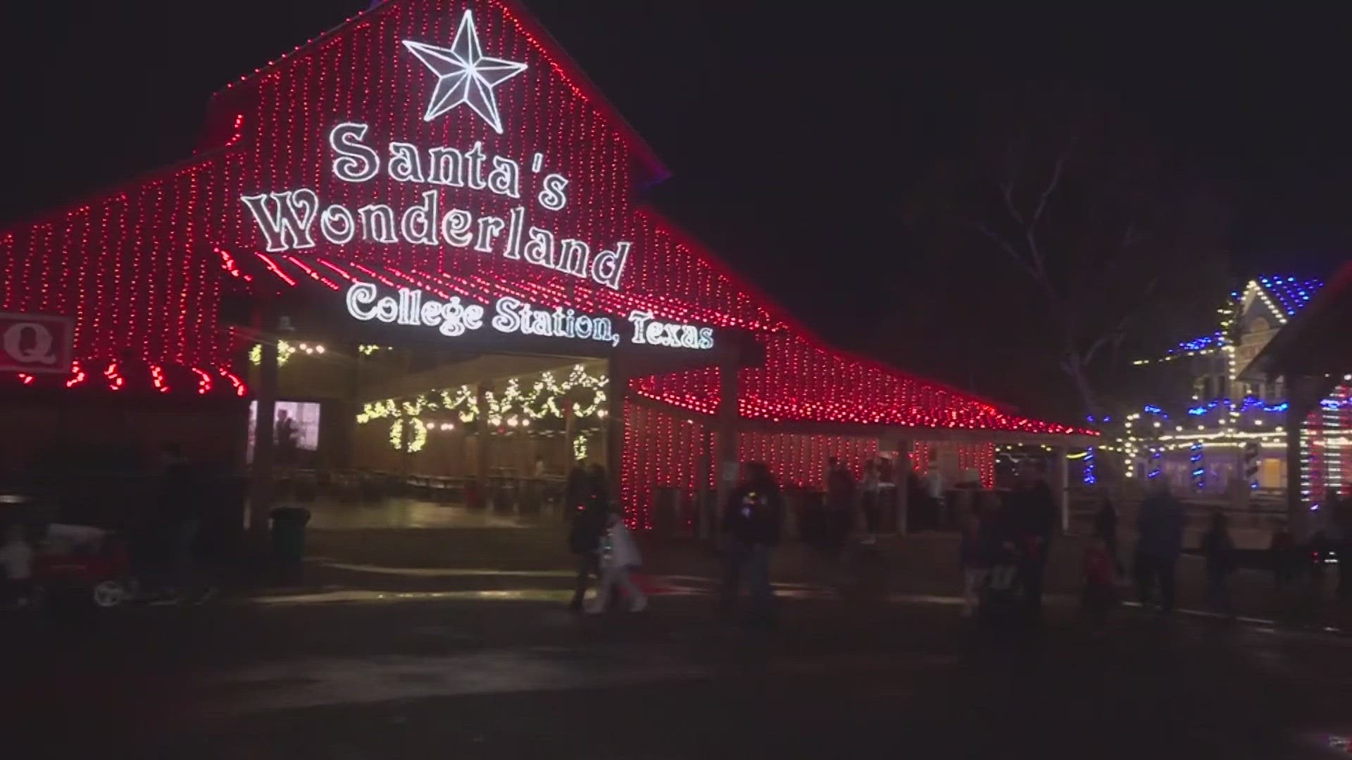 Everything is bigger in Texas, including this Christmas wonderland.