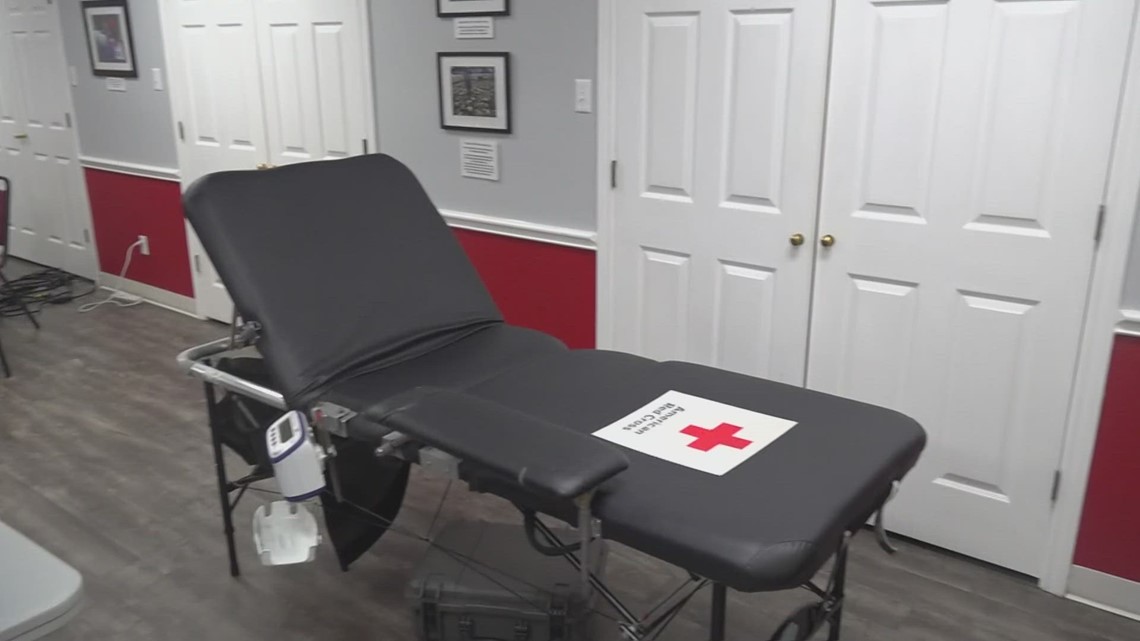 Crumbl Cookies helps American Red Cross battle blood shortage - Vimarsana News