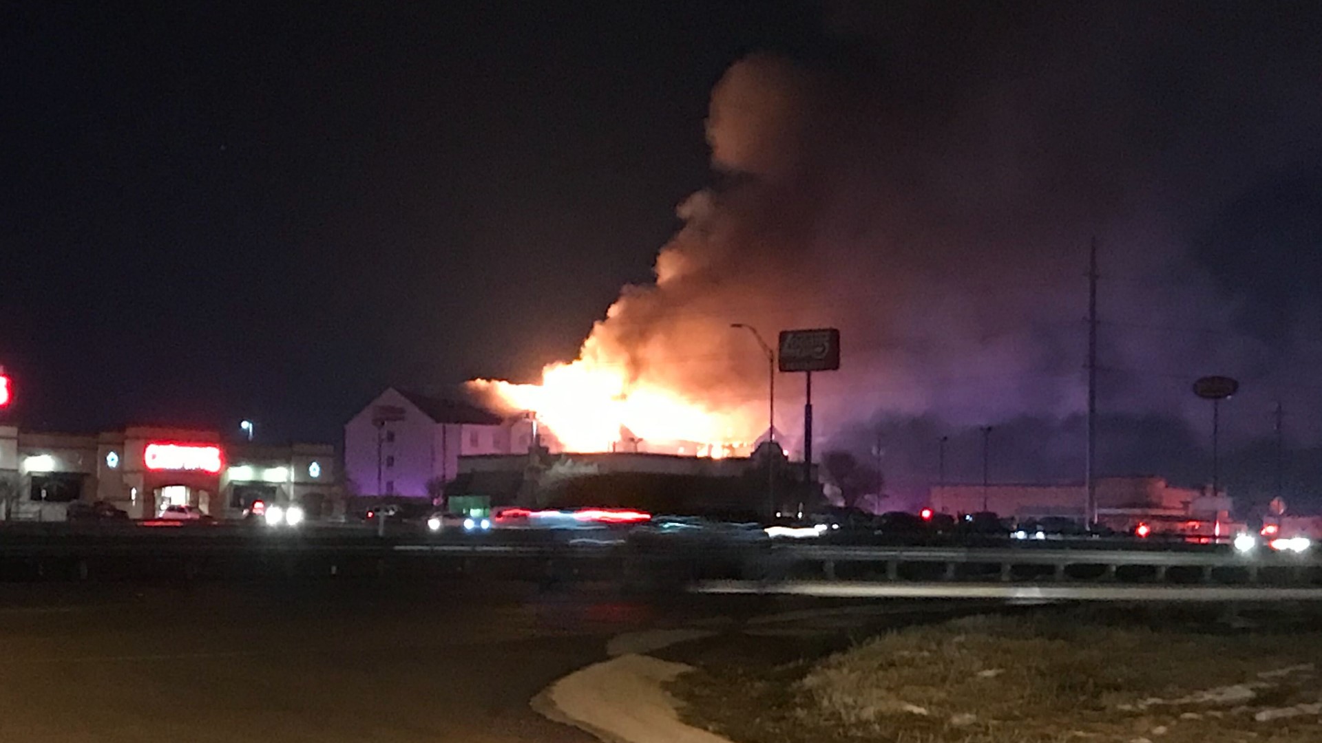 Avoid the area | Killeen Hilton Garden Inn in flames