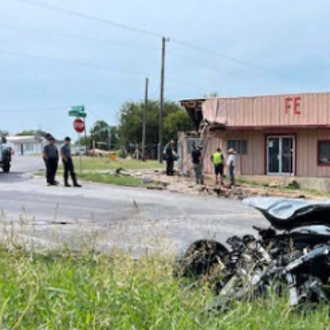 Crash in Hillsboro after driver attempts to evade officers in high ...