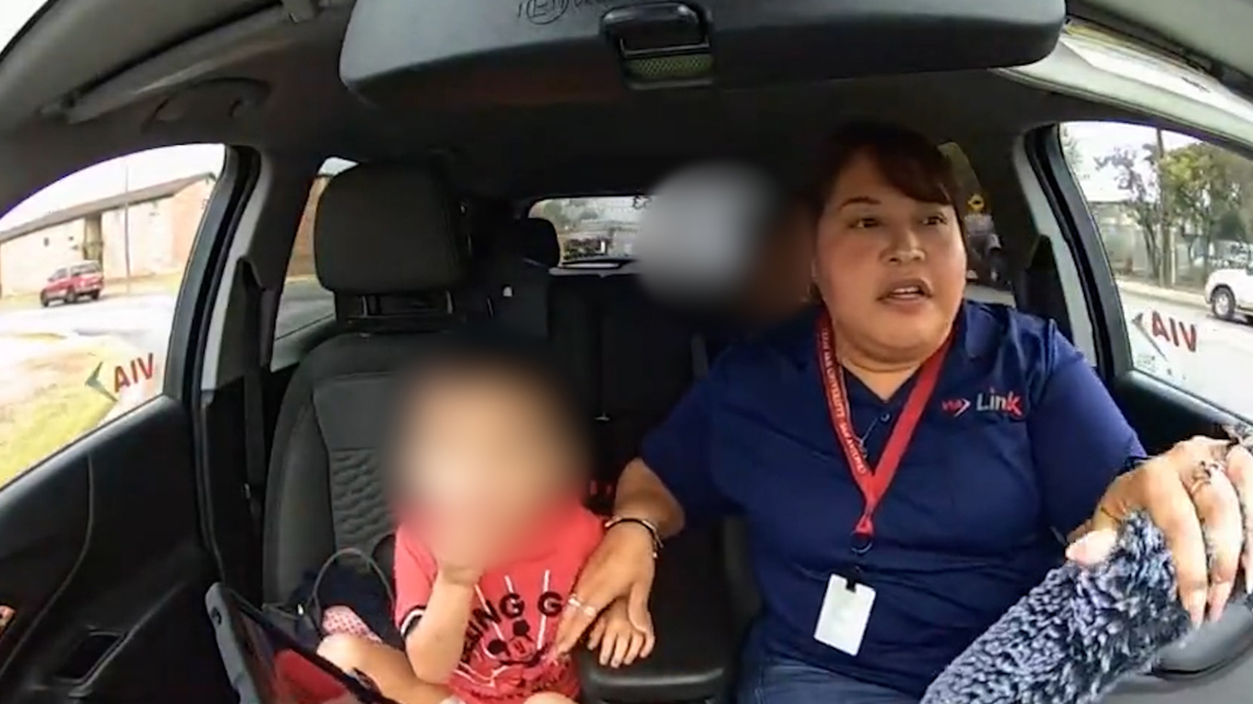 'There’s a little boy in the street!' | Dashcam captures dramatic ...