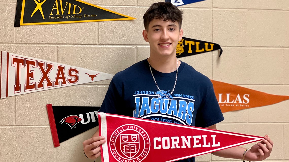 Johnson High School student earns more than $1.2 in scholarships - Vimarsana News