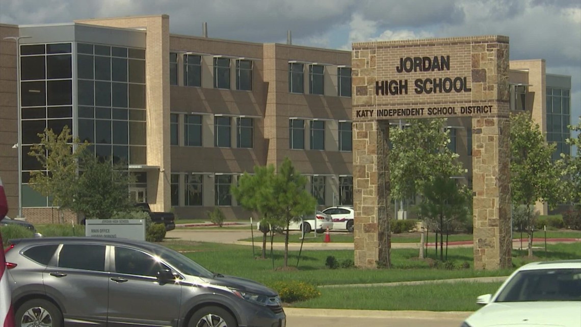 Katy ISD investigating racist noises made at volleyball match - Vimarsana News