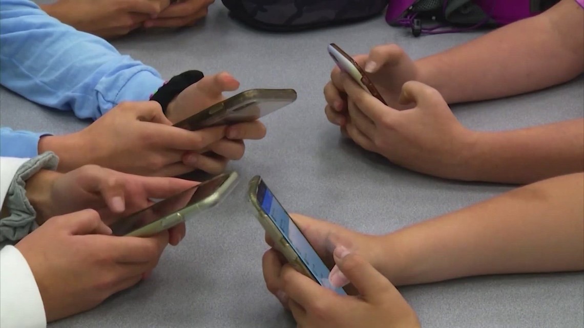 Texas HB 18: Scope Act aims to protect teens from harmful content - Vimarsana News