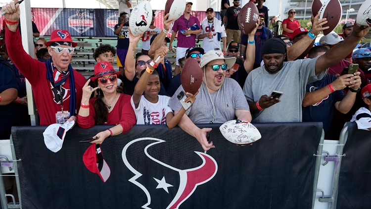 Texans announce lower prices on fan-favorite menu items