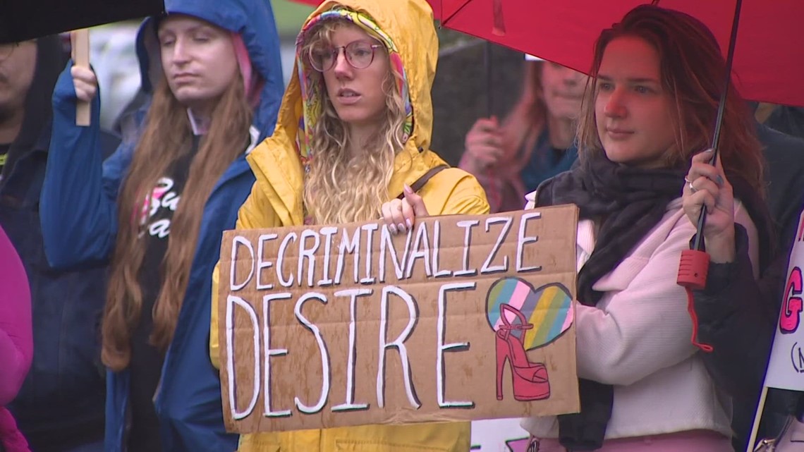 Dancers, supporters rally for bill adding worker protections for strippers - Vimarsana News
