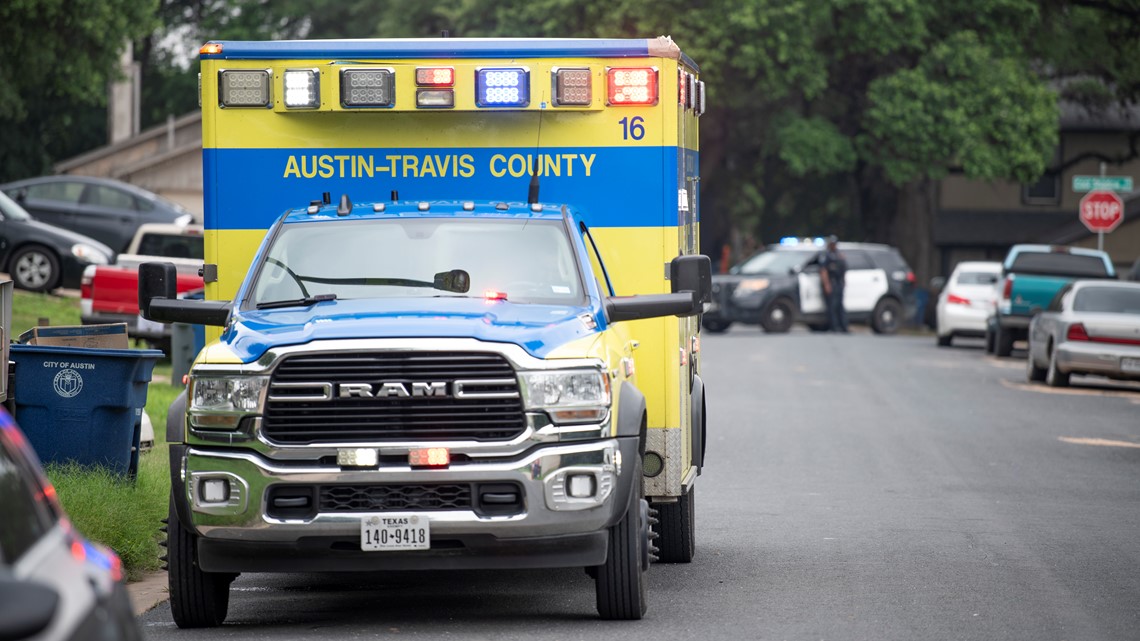 Person falls down 7-foot hole in Downtown Austin - Vimarsana News