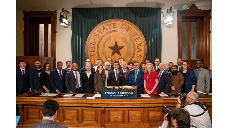 Texas Rep. Salman Bhojani announces legislation aimed at protecting religious freedom