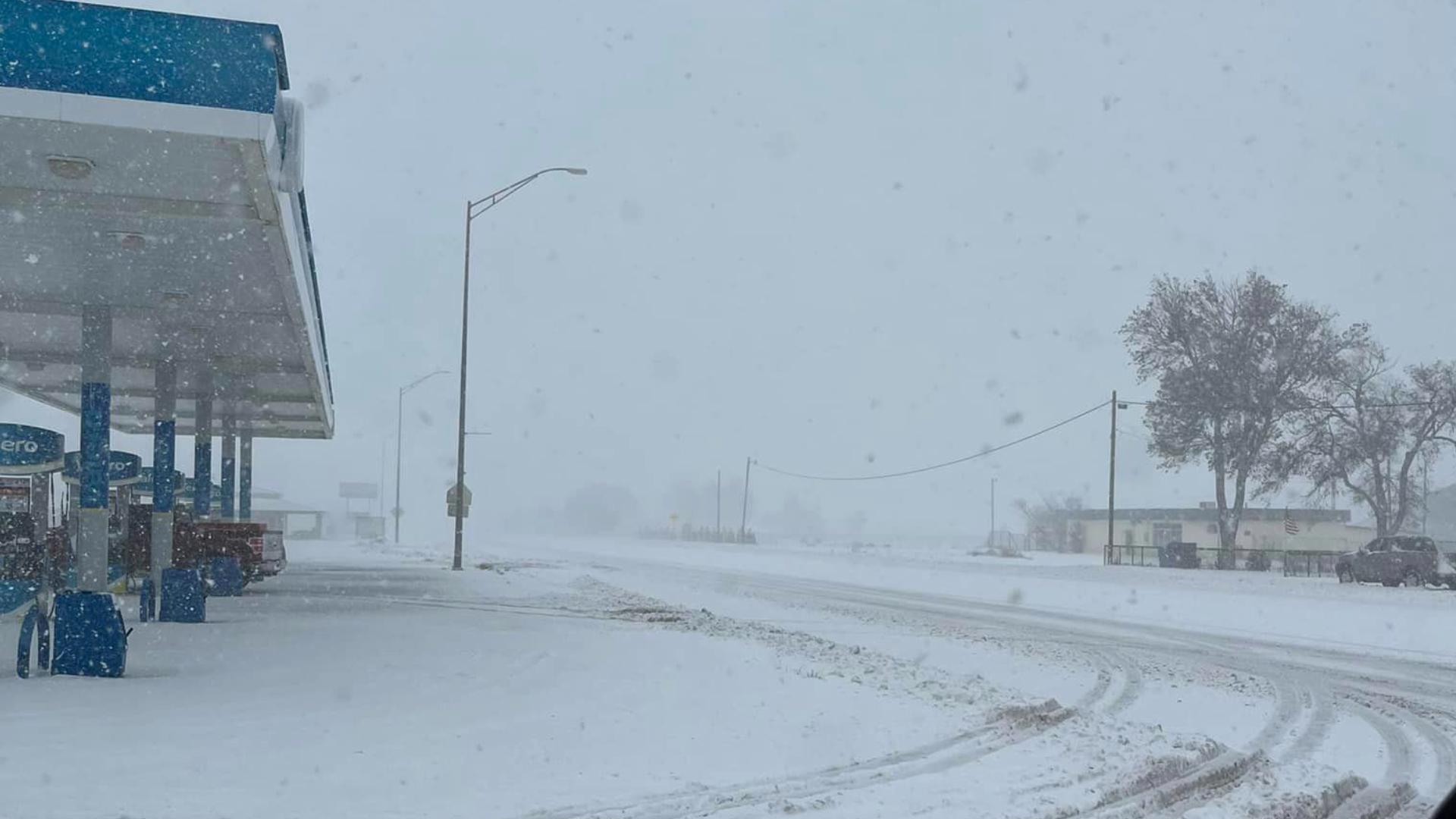 Snow falls in Texas Panhandle, NWS says | kagstv.com