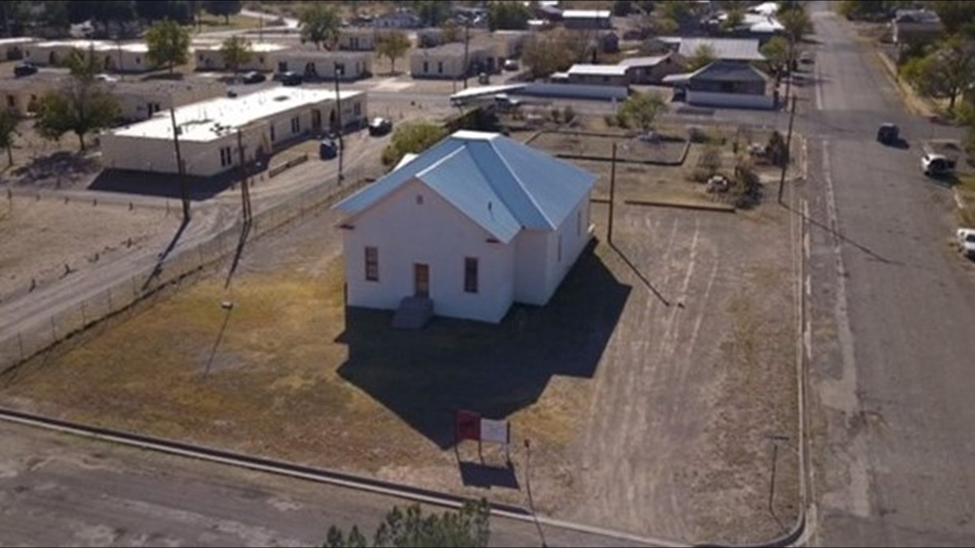 Former students of Blackwell Elementary are trying to make it a National Historical site to educate the public about what happened.