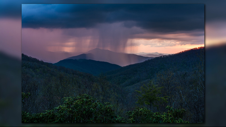 Photographer Captures 'Purple Rain' at Mt. Pisgah On Blue Ridge Parkway ...