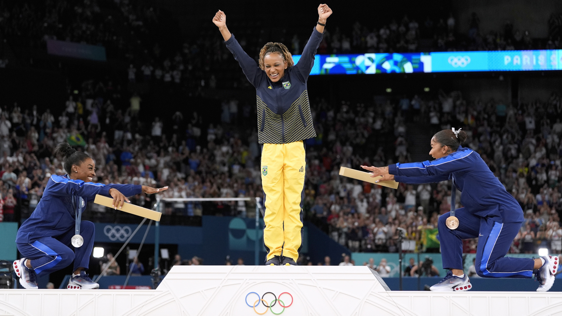 Simone Biles medals, floor finals Olympics 2024